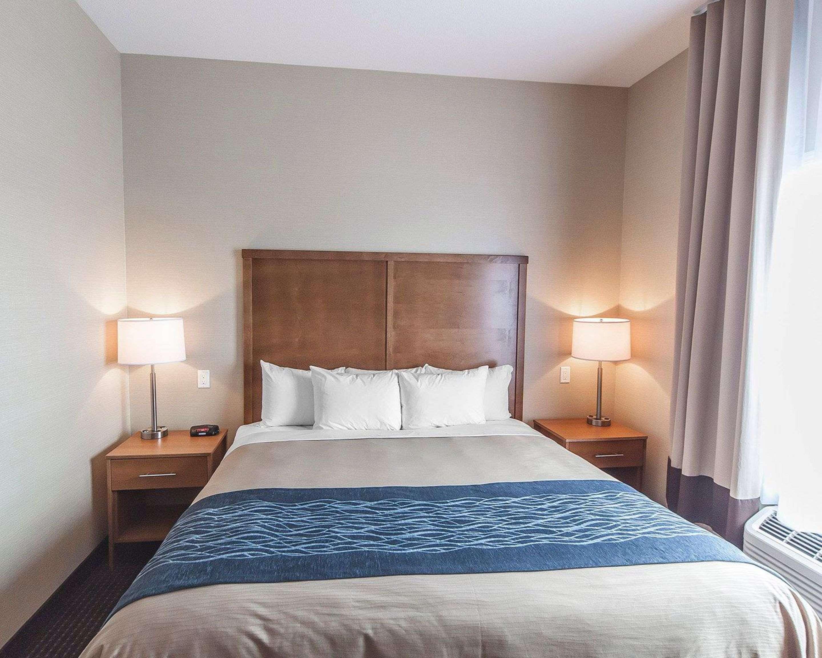 Comfort Inn & Suites Bonnyville Exteriör bild