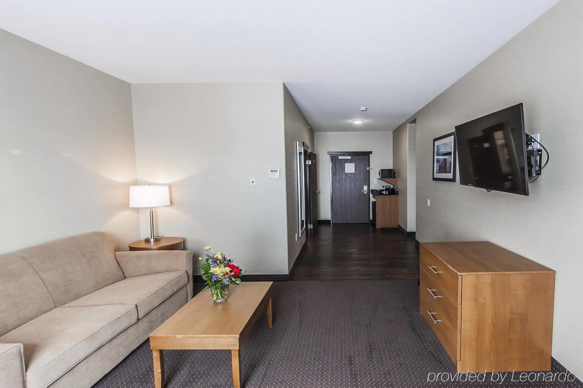 Comfort Inn & Suites Bonnyville Exteriör bild